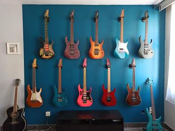 Gitaar en ukulele les voor alle leeftijden! beschikbaar voor biedingen