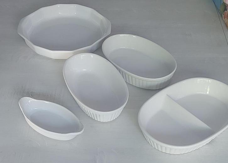 5 witte keramische schalen, Huis en Inrichting, Keuken | Servies, Zo goed als nieuw, Kom(men), Effen, Keramiek, Ophalen