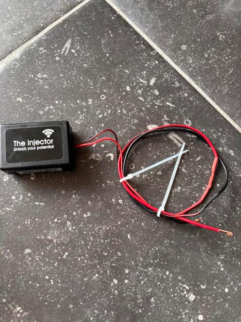 The Injector - Voerboot GPS injector, Watersport en Boten, Hengelsport | Karpervissen, Zo goed als nieuw, Complete set, Ophalen of Verzenden