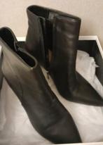 Pointure 40, Enlèvement ou Envoi, Comme neuf