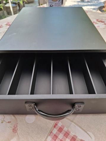Als nieuw schuif voor nespresso cups  12€ beschikbaar voor biedingen