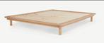 King size bed in great condition, Huis en Inrichting, Slaapkamer | Bedden, Ophalen, Gebruikt, Beige, Tweepersoons