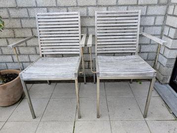 tuinstoelen beschikbaar voor biedingen
