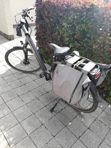 Verkocht elektrische fiets disponible aux enchères