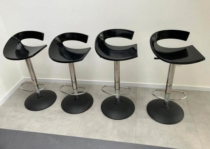 4 Prachtige Design Barkrukken By Stefano Sandona Te Koop, Huis en Inrichting, Barkrukken, Zo goed als nieuw, Ophalen