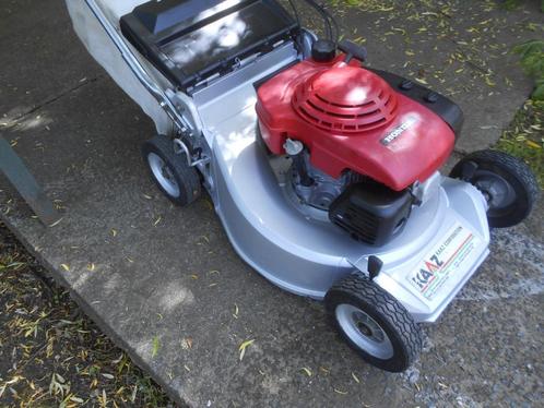tondeuse Auto-tractée KAAZ PRO  53cm, Tuin en Terras, Grasmaaiers, Zo goed als nieuw, Benzine-grasmaaier, 50 cm of meer, Cirkelmaaier