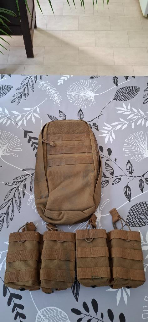 2x2 Porte chargeur 5.56 1 pochette de transport Camelbak, Verzamelen, Militaria | Algemeen, Ophalen of Verzenden