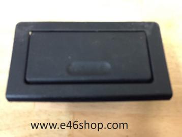 Asbak BMW E36 OE 8144797 beschikbaar voor biedingen