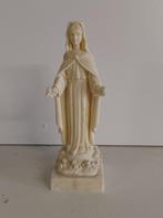 Mooi beeldje Heilige Maagd Maria in porselein, Antiek en Kunst, Antiek | Religieuze voorwerpen, Ophalen of Verzenden