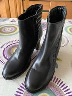 Bottines STIL NUOVO pontutr 40 comme neuves, Vêtements | Femmes, Enlèvement ou Envoi