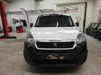 8. Peugeot Partner 1.6Bleuhdi - 3 Zitplaatsen - Dakrek - BTW, Voorwielaandrijving, Stof, Used 1. Bestelwagens met ervaring., 4 cilinders