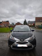 Toyota Aygo 1.0 VVT-I X-Play 2015 zonder sleutel, 4 zetels, Zwart, Start-stop-systeem, Zwart