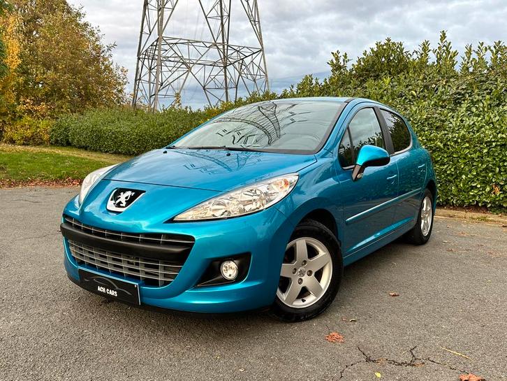 Peugeot 207 1.4 Essence 2011 €5 66.000km Airco Carnet D’entr, Autos, Peugeot, Entreprise, Achat, ABS, Phares directionnels, Airbags