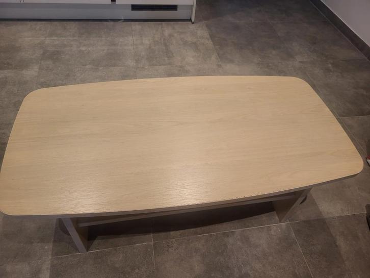 Salontafel (in nieuwstaat!), Huis en Inrichting, Tafels | Salontafels, Zo goed als nieuw, Minder dan 50 cm, 50 tot 100 cm, 100 tot 150 cm