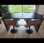 Table haute noire, Enlèvement