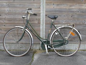 ** FIETSEN ** 50% Korting ** SOLDEN ** beschikbaar voor biedingen