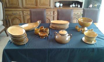 Poterie de Ben-Ahin /Service en terre cuite, Enlèvement
