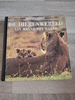De dierenwereld van maand tot maand, Ophalen of Verzenden, Gelezen, Reader's Digest
