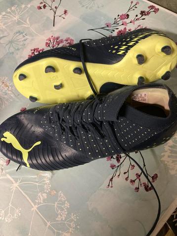 Maat 43 puma voetbal schoenen  beschikbaar voor biedingen