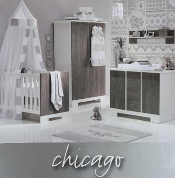 mooie kwalitatieve 3-delige babykamer / Interbaby Chicago