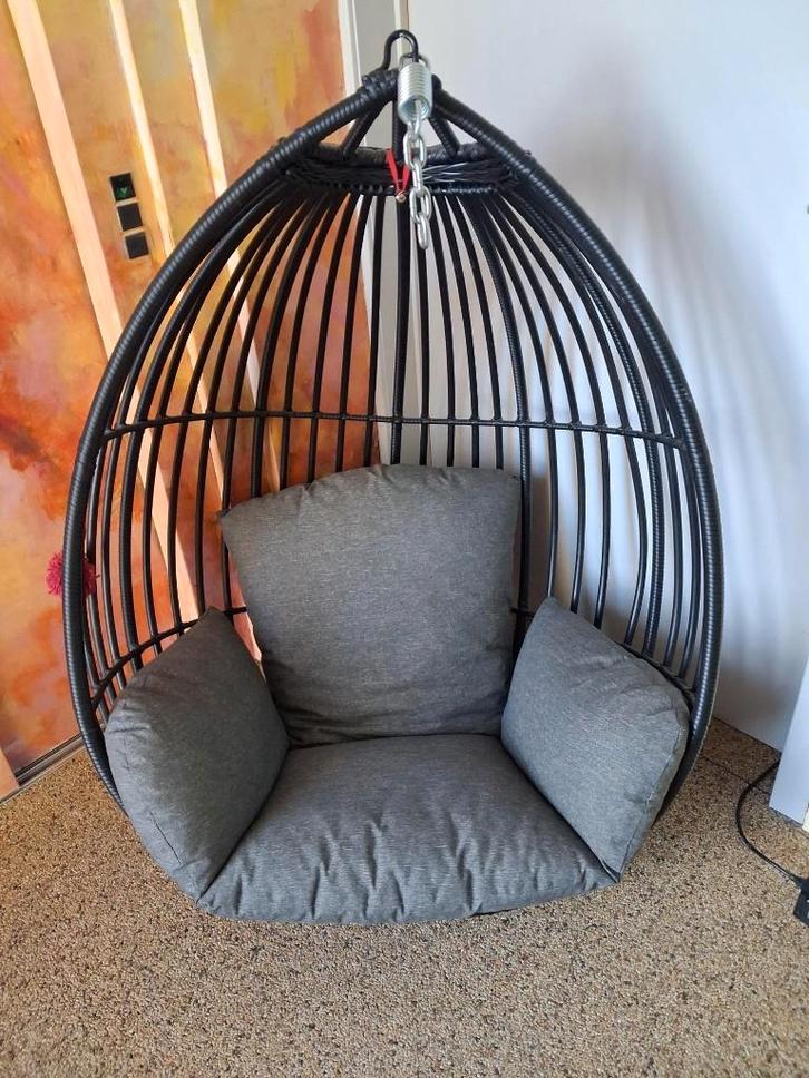 Rotan Ei stoel ( LAATSTE KANS ), Maison & Meubles, Chaises, Comme neuf, Osier ou Rotin, Tissus, Gris, Enlèvement