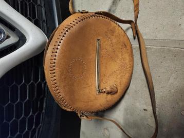 Vintage handtas  beschikbaar voor biedingen