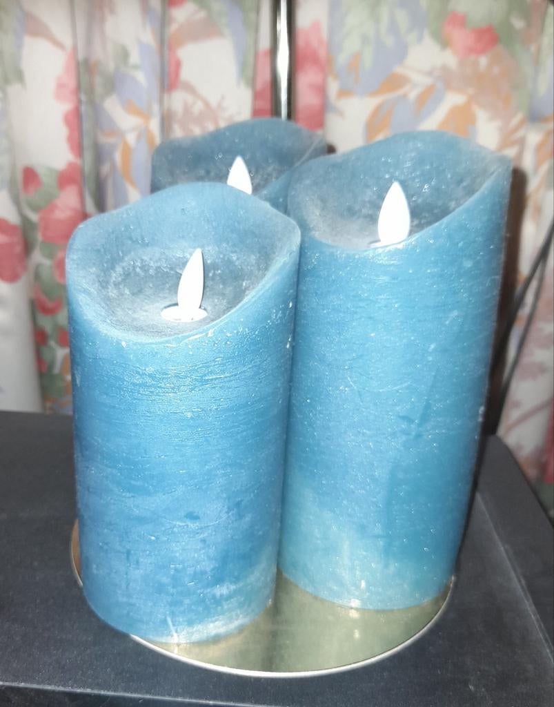 Bougies en cire bleue avec led, Enlèvement ou Envoi, Comme neuf