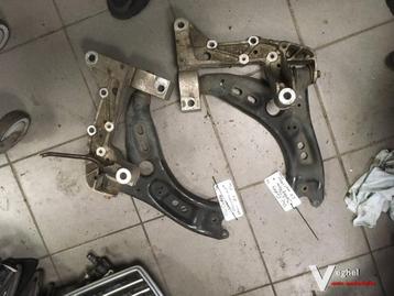 VW Caddy 2010 1.9tdi draagarm met steun L beschikbaar voor biedingen