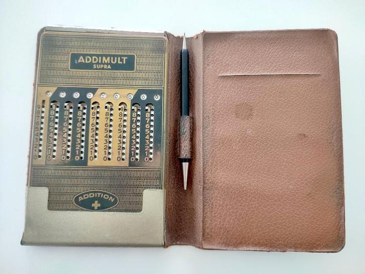 Addimult supra edition + (Mechanical Calculator) 1945, Collections, Collections Autre, Utilisé, Enlèvement