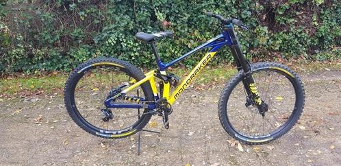 Downhill Mondraker Summum R -2022 -Medium - MTB, Fietsen en Brommers, Fietsen | Mountainbikes en ATB, Zo goed als nieuw, Heren