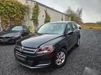 Vw Tiquan  1.4  Benzine 12 maanden garantie, Auto's, Euro 5, Stof, Zwart, Bedrijf