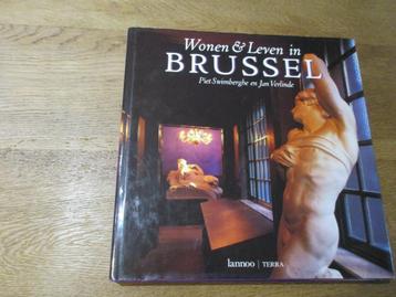 WONEN & LEVEN IN BRUSSEL 40 INTERIEURS beschikbaar voor biedingen