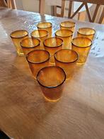 Set van 12 amberkleurige glazen uit de jaren 70, Verzamelen, Glas en Drinkglazen, Ophalen, Zo goed als nieuw