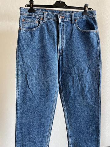 Jeans lange broek Levi's 44-46 disponible aux enchères