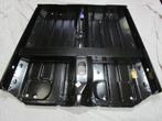complete vloer incl outer sills mini na 1976, CLASSIC MINI, Auto-onderdelen, Carrosserie, Ophalen, Nieuw, Voor, Rover