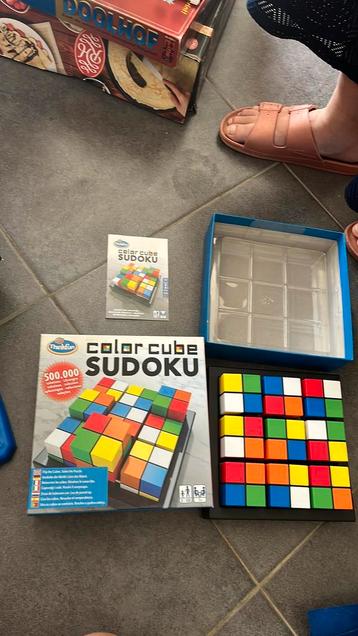 Sudoku en forme de cube de couleur, Enlèvement, Comme neuf