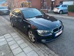Bmw 320d jaar 2009 euro 5, Auto's, BMW, Achterwielaandrijving, Zwart, 4 cilinders, Zwart