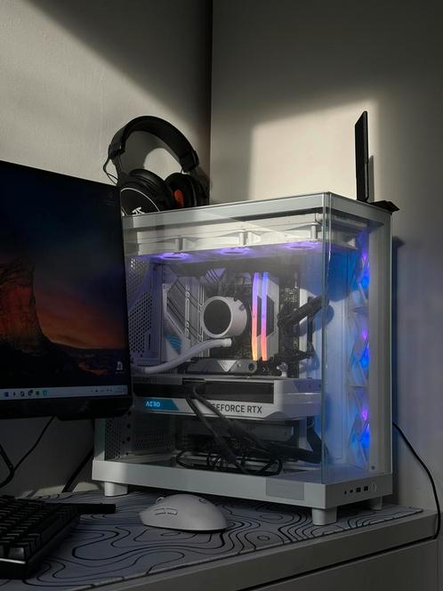 Complete Gaming Setup – PC + 240Hz scherm + accessoires !!, Computers en Software, Desktop Pc's, Nieuw, 4 Ghz of meer, SSD, 32 GB