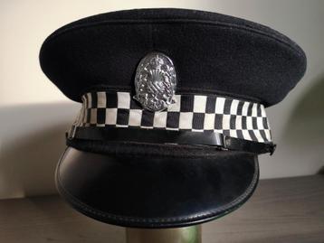 Schotse politie politiepet cap Semper vigilo beschikbaar voor biedingen