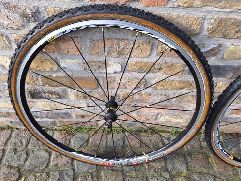 Mavic Aksium wielset, Fietsen en Brommers, Fietsonderdelen, Zo goed als nieuw, Algemeen, Wiel, Ophalen