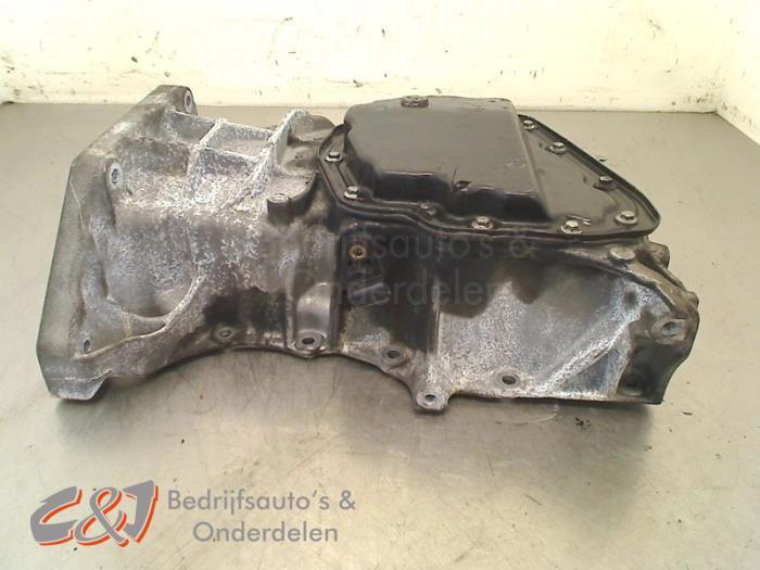 Carterpan van een Renault Trafic, Auto-onderdelen, Motor en Toebehoren, Renault, Gebruikt, 3 maanden garantie, Ophalen of Verzenden