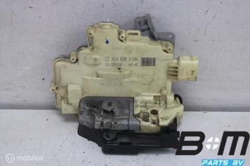 Portierslot rechtsachter VW Passat B6 3C4839016A beschikbaar voor biedingen