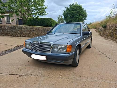 Mercedes 190  230 benzine, Auto's, Mercedes-Benz, Particulier, 190-Serie, Benzine, Handgeschakeld, Zwart, Stof, Achterwielaandrijving