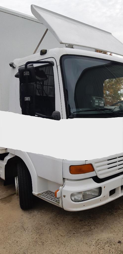 MERCEDES 815 BJ 1999 307000KM TRÈS BON MOTEUR, Autos, Camions, Particulier, Diesel, Enlèvement