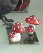 Halloweendecoratie : set van 2 dubbele paddenstoelen, Hobby en Vrije tijd, Ophalen of Verzenden, Zo goed als nieuw, Versiering