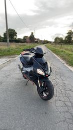 aprilia sr 50 r, Fietsen en Brommers, Brommers | Overige merken, Aprilia, Ophalen of Verzenden, 50 cc, Klasse B (45 km/u)