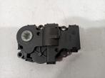 KACHELMOTOR BMW 1 serie (F40) (01-2019/-) (cz113930), Gebruikt, BMW