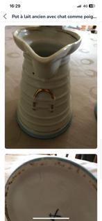 Pots avec des chats, Enlèvement ou Envoi