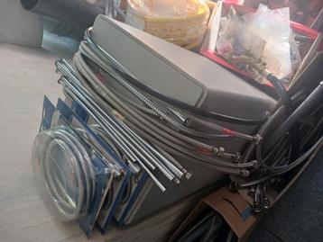 Flexibels 10cm 2€/30cm 3€/50cm 4€/75cm 5€/100cm 6 €/ 200 st  beschikbaar voor biedingen