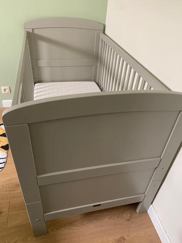 Babybed  beschikbaar voor biedingen